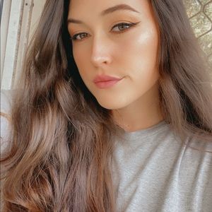 Meet your Posher, Brianna